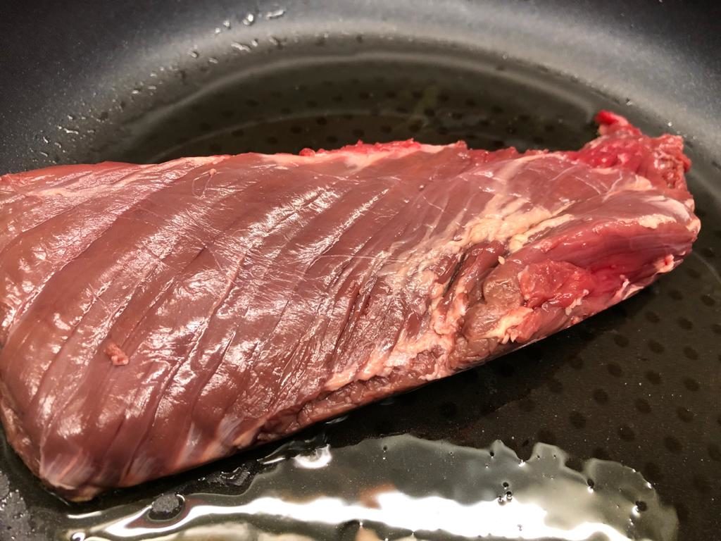 Onglet in der Pfanne