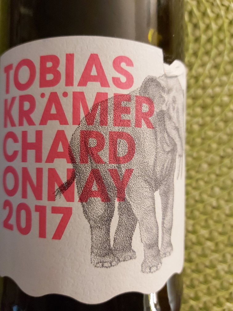 ein schöner Chardonnay von Tobias Krämer - hier der 2017er