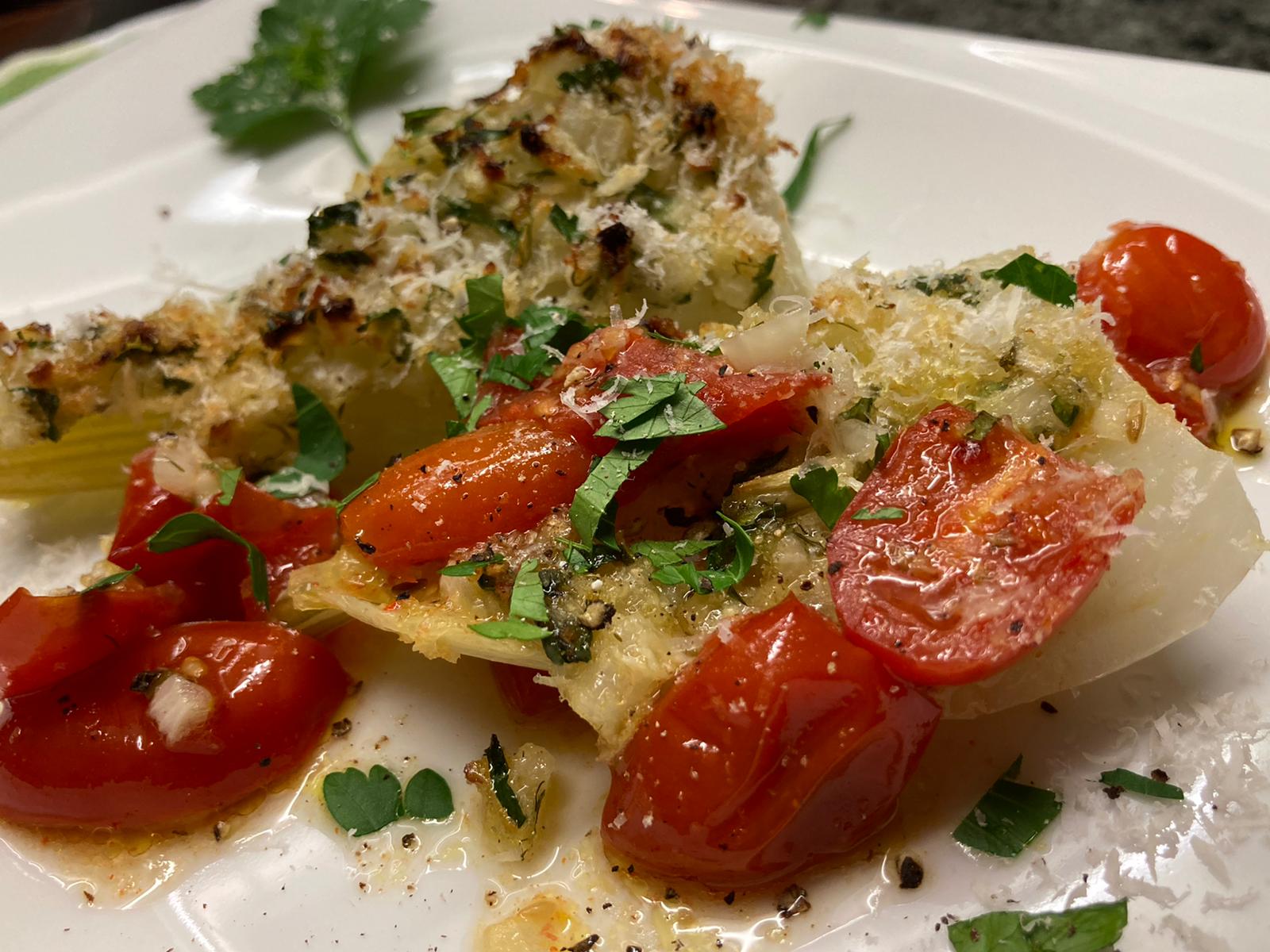 Überbackener Fenchel mit Tomaten und Parmesan – Kochen in Grün