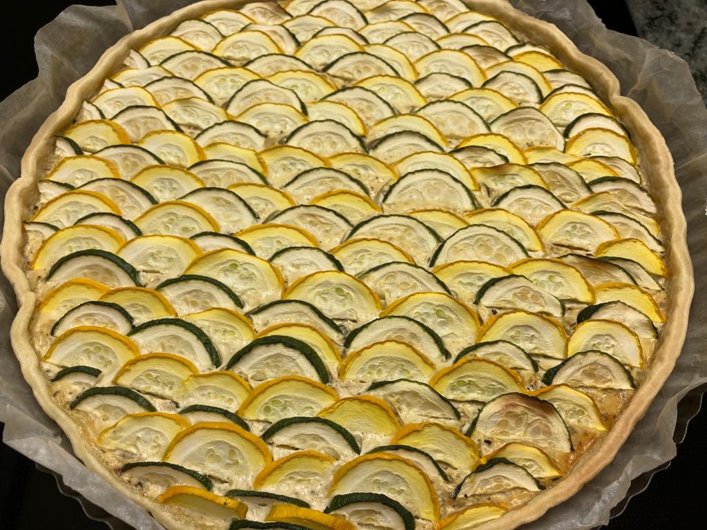 Quiche von zweierlei Zucchini aus dem Ofen